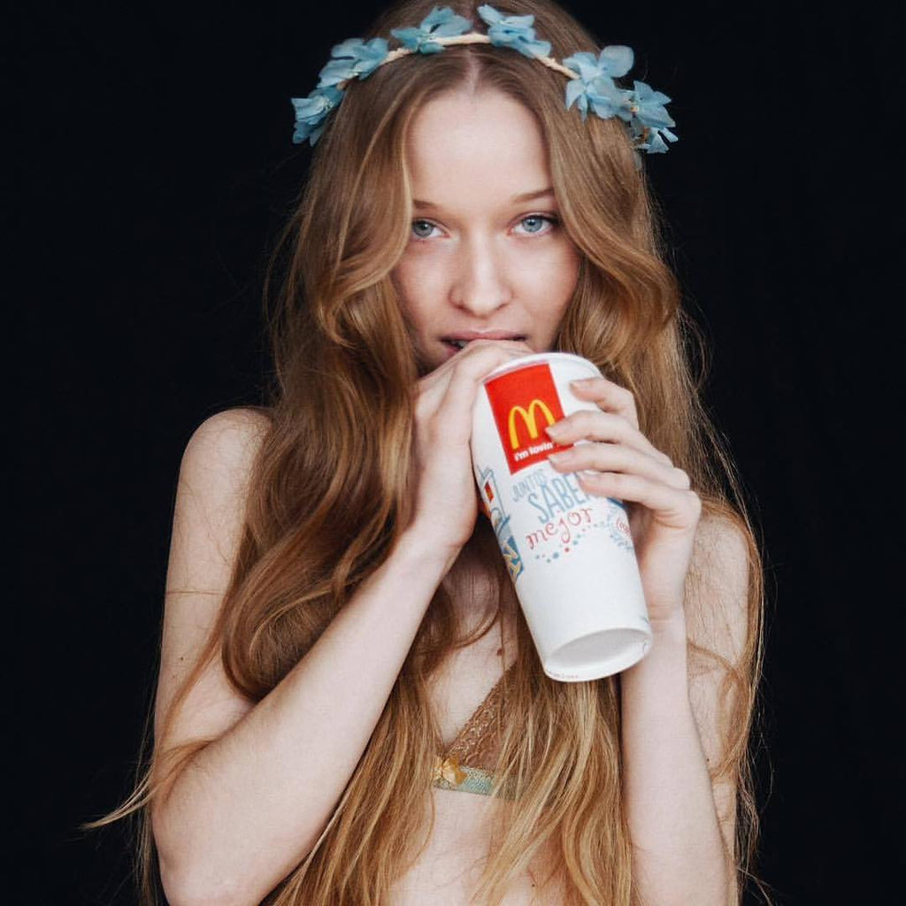 Eitorial en colaboración con Dewerf Studio