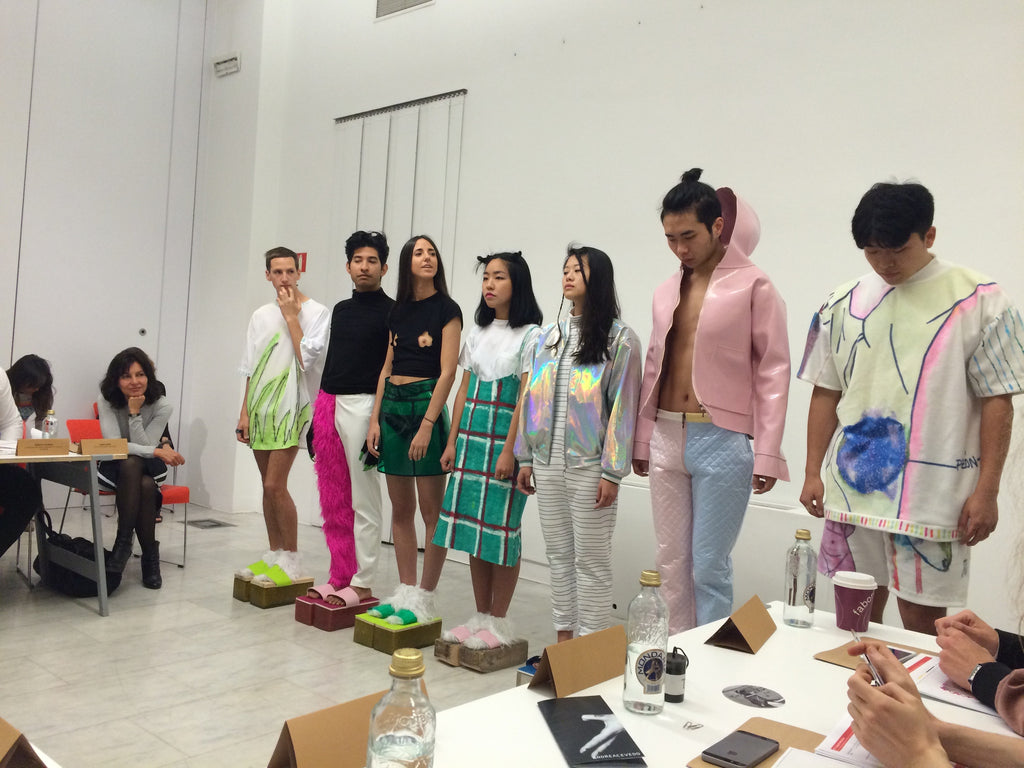 A prestigious committee assesses the fina work of Studies of the last promotion Bachelor Degree in Fashion Design